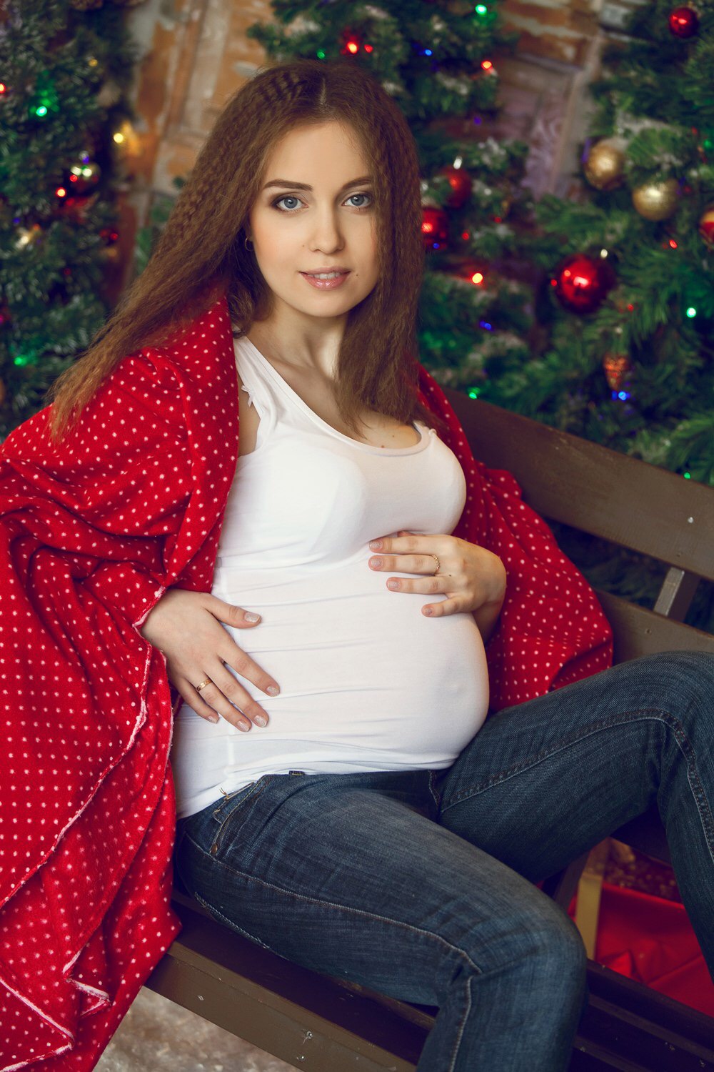 Макияж и прическа для беременной фотосессии